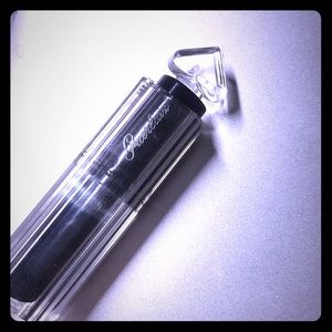 Guerlain Deliciously Shiny Lip Color # 066